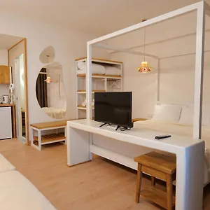 alex-sofi-apartments.albaniahotels.org/