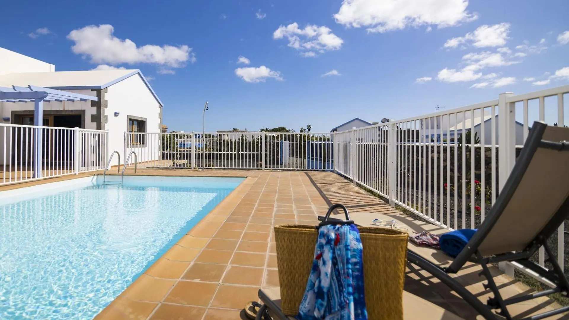 Villas & Apartamentos Tao Mazo Lajares Spain